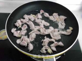 Fried Pork with Onion recipe