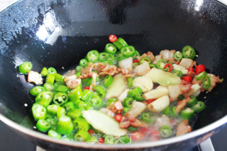 Small Stir-fried Cauliflower recipe