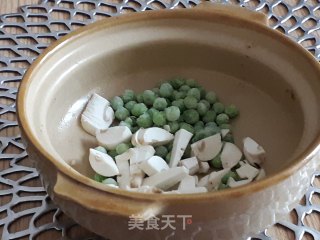 Seafood Glutinous Rice Brown Leaf Bag recipe