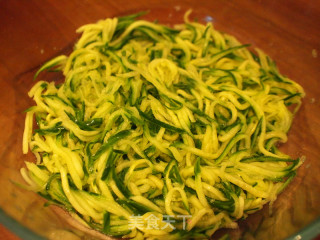 Shredded Cucumber Chicken recipe