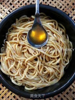 Oriental Legend: Summer's Best-selling Cold Noodles with Soy Sauce Beef recipe