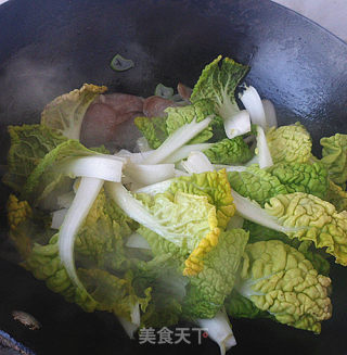 Lap Mei-stir-fried Yellow Cabbage with Chinese Sausage recipe