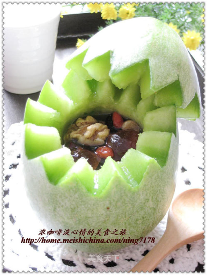 Brain-strengthening Anti-aging-cantaloupe and Five Fruit Soup Cup recipe