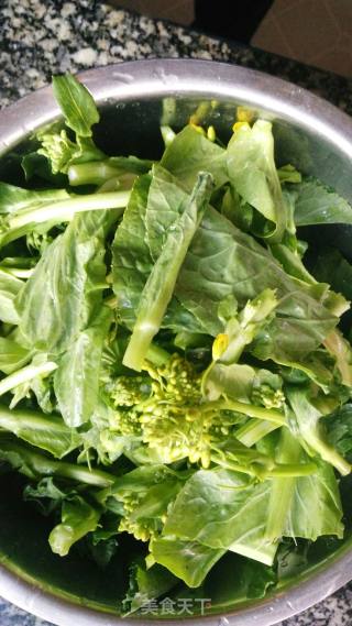 Choy Sum Rice Cake Soup recipe