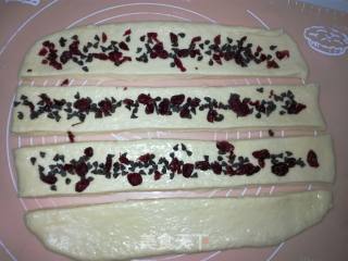 Cranberry Chocolate Bean Pulled Bread recipe