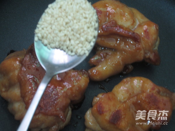 Pan-fried Honey Sauce Chicken Chop recipe