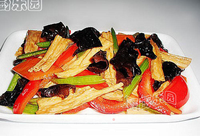 Daily Intake of Vegetables of Many Colors-colorful Firecrackers with Oyster Sauce recipe