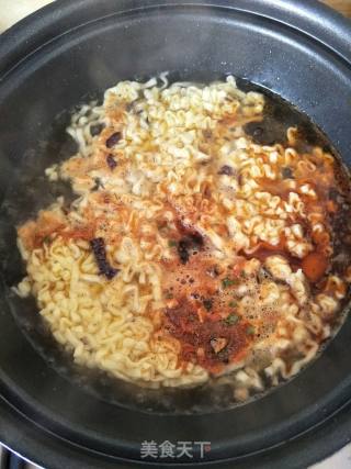 Instant Noodles with Cheese recipe