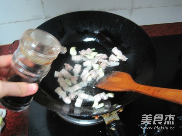 Stir-fried Shredded Cabbage with Olives and Vegetables recipe