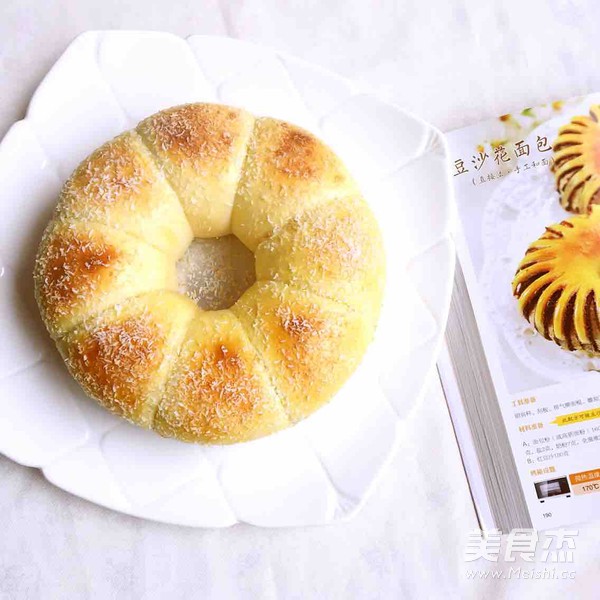 Yogurt Garland Bread recipe