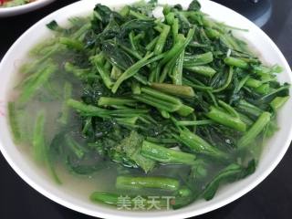 One Dish and Two Water Spinach recipe