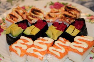 Japanese Style Fire-grilled Salmon Sushi recipe