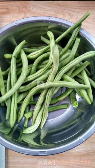 Stir-fried Carob recipe