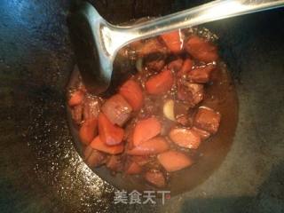 Braised Pork Belly with Carrots recipe