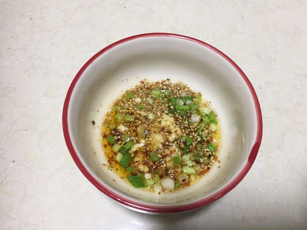 Sour and Spicy Three Fresh Wontons recipe