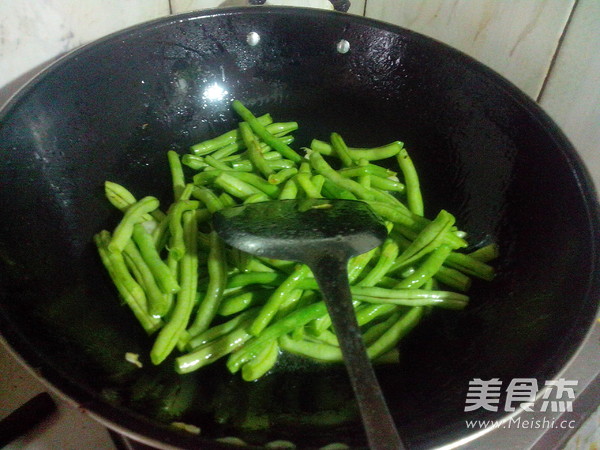 String Beans with Minced Meat recipe