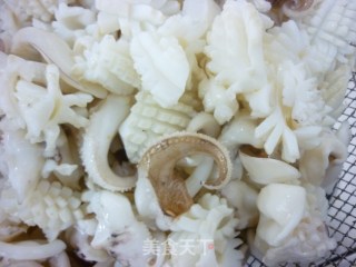 Sauteed Cuttlefish Flower recipe