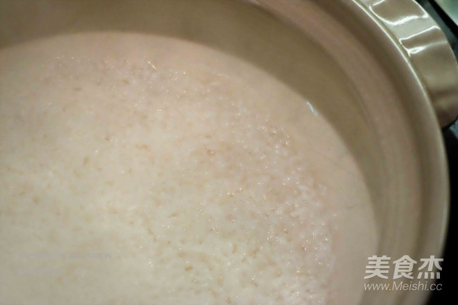 Partridge Double Intestine Claypot Rice recipe