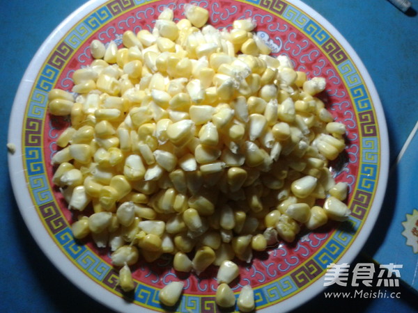 Fried Corn with Sprouts recipe