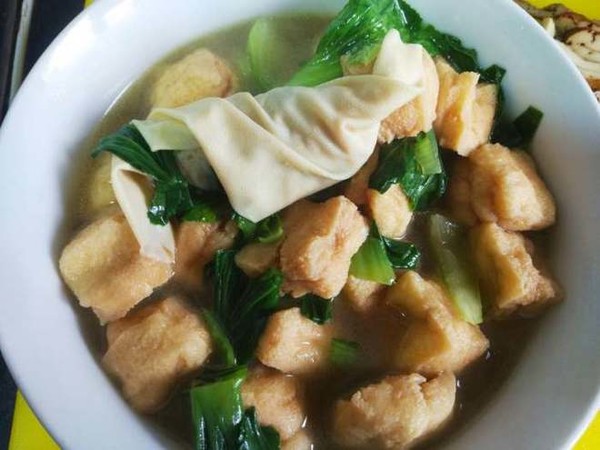 Vegetable Oil Tofu Noodle Soup recipe