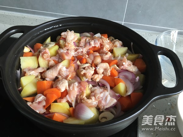 Taji Pot Curry Chicken Rice recipe