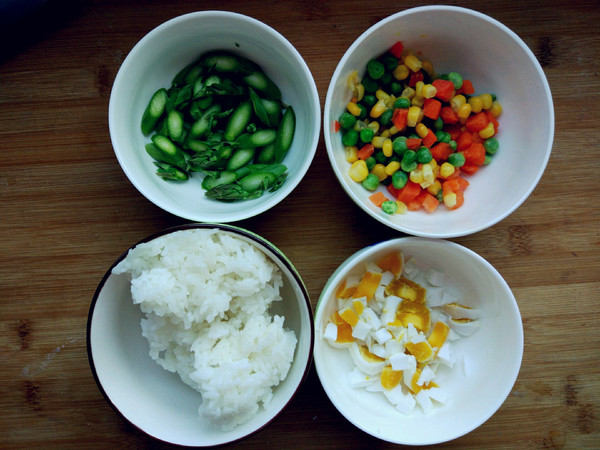 Fried Rice with Asparagus and Salted Egg recipe