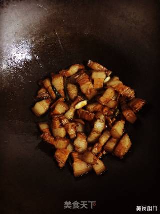 Braised Pork with Quail Eggs recipe