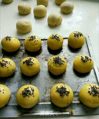 Egg Yolk Crisp recipe