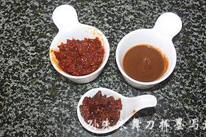 Tujia Sauce-flavored Biscuits recipe