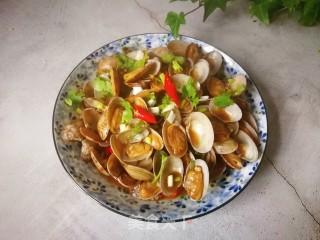 Stir-fried Clams with Sauce recipe