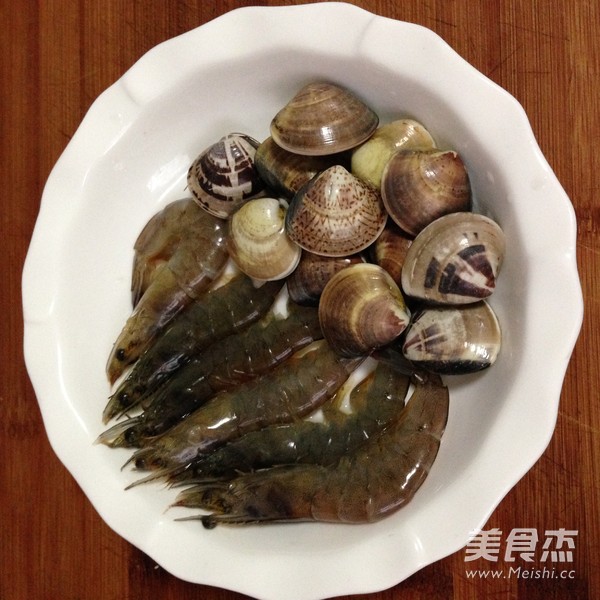 Shrimp, Clams, Winter Melon Soup recipe