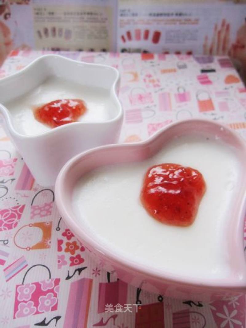 Produced by Xiaowenzi~~【strawberry Tofu】 recipe