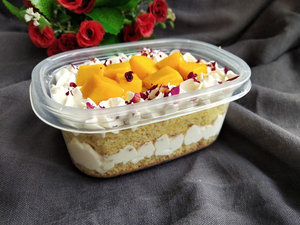 Rose Fragrant Box Cake recipe