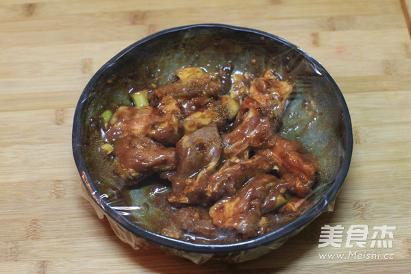 Fish-flavored Pork Ribs and Steamed Pumpkin recipe