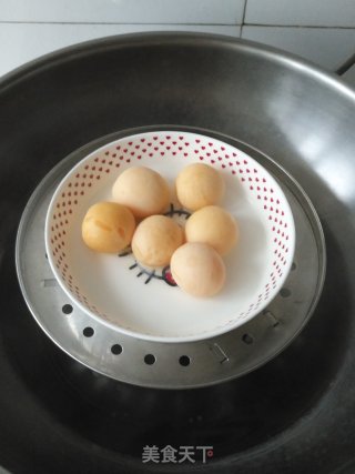 Black Rice Balls with Egg Yolk Pork Floss recipe