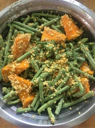 Millet Steamed Ribs recipe