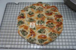 #aca烤明星大赛# Scallion Cheese Pork Floss Bread recipe