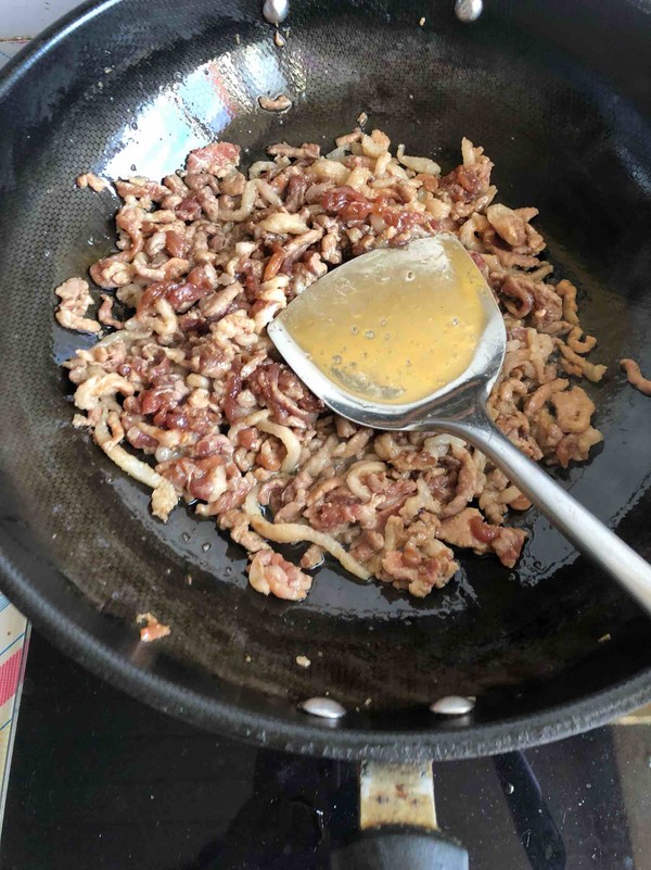 Stir-fried Pork Bun with Cumin recipe