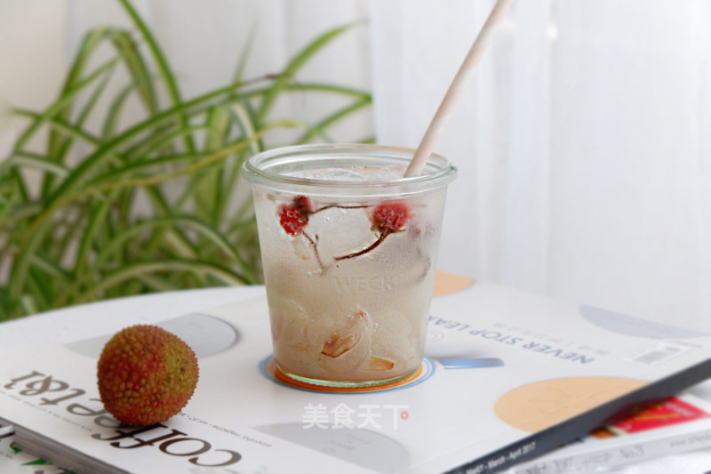 Lychee and Cherry Special Drink recipe