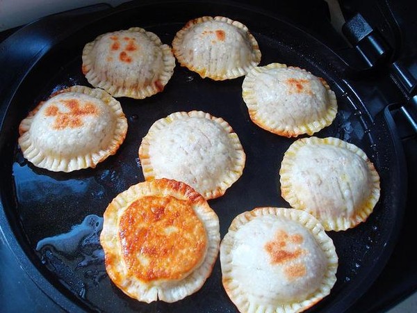 Dumpling Skin Cowpea Mince Pie recipe