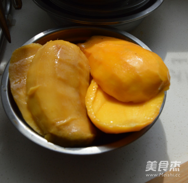 Mango Sticky Rice recipe