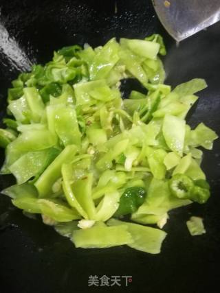 Green Bamboo Shoots Pork Slices recipe