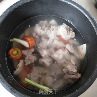 Lotus Root Bone Soup recipe