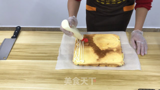 Salted Egg Yolk Ham Cake Roll recipe
