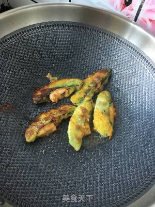 Fried Lentil Tongs with Pumpkin Batter recipe