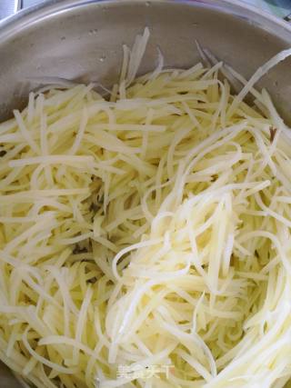 Sweet and Sour Taste ~ Cold Mushroom and Potato Shreds recipe