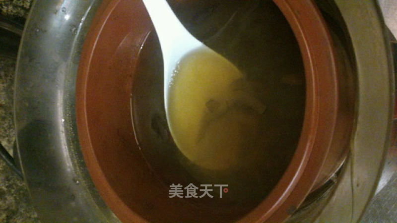 Stewed Bird's Nest with Red Dates and Rock Sugar recipe
