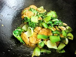 Simple Home-cooked Dishes---grilled Gluten with Vegetables recipe