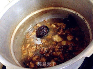 Homemade Translucent and Smooth Creative Frozen Elbow recipe