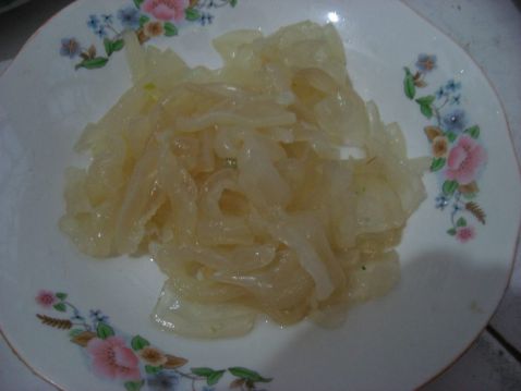 Jellyfish Mixed with Fungus recipe